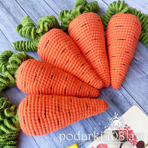Вязаная Морковка